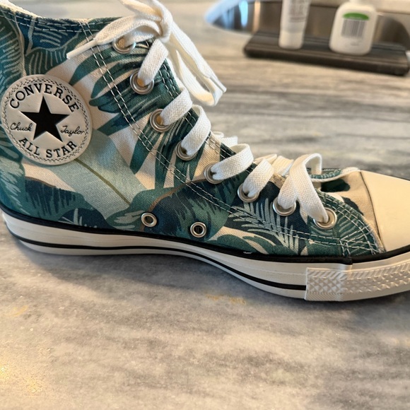 Converse All Star Green Patterned High Top Sneakers - Picture 5 of 6